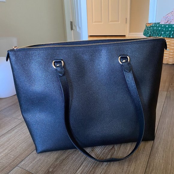 Coach Tote - Picture 2 of 7